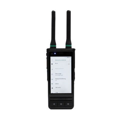 Radio MESH Genggam IP68 Mendukung 4G DMR Intercom NFC dengan OS Android 8.1